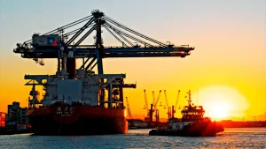 Porto de Itajaí cresce 330%: o que muda para quem importa e exporta pelo Sul do Brasil
